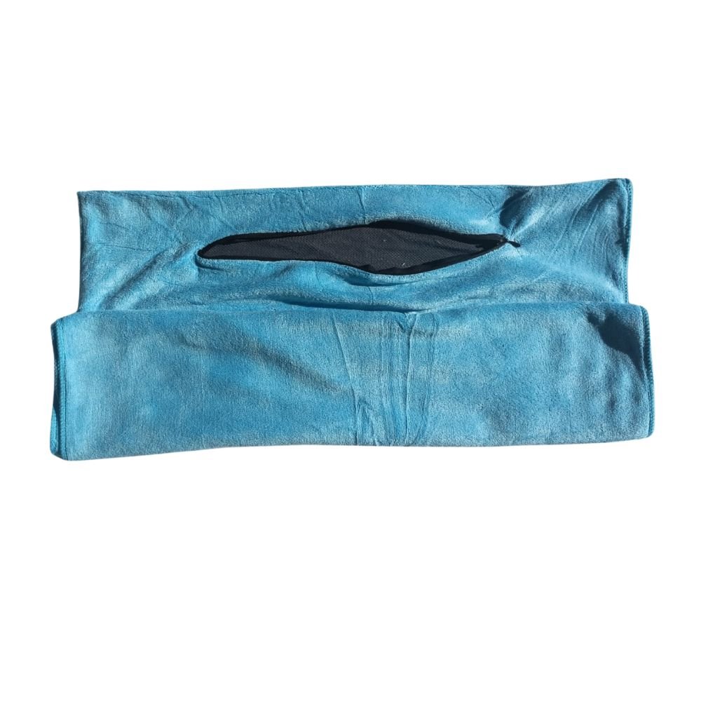 Gym Towel with Zip - Jaguar Fitness
