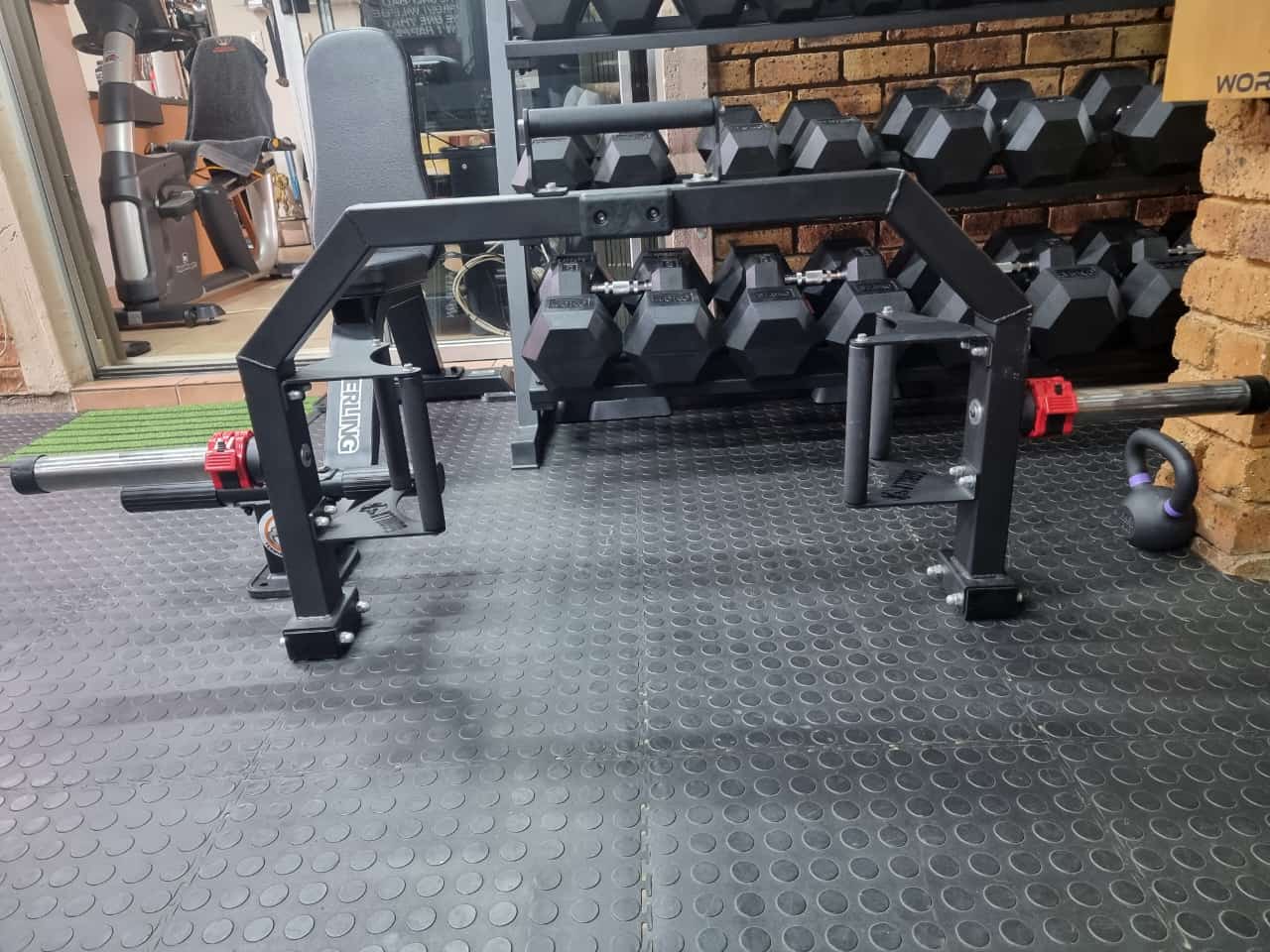 Walk Through Trap Bar - Force USA - Jaguar Fitness